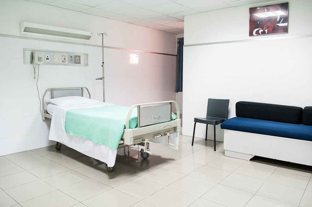 emergency room hospital